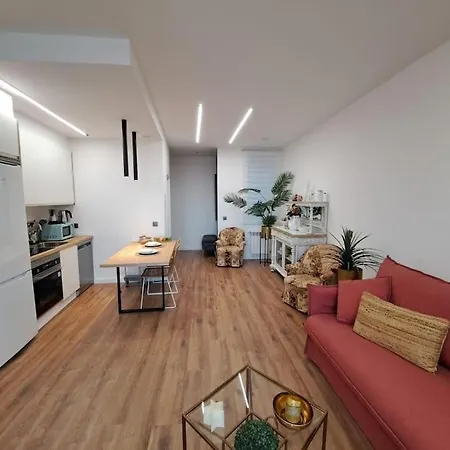 Centro, Duplex De Diseno. * Βίγκο